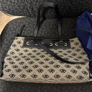 Dooney & Bourke Black and Tan Signature Tote